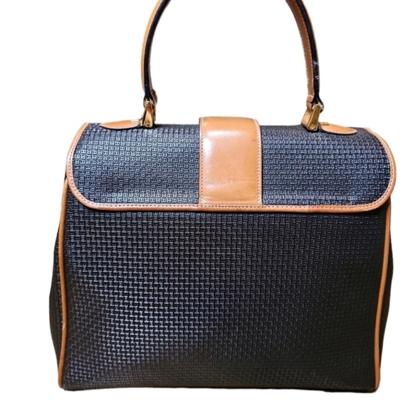 Bally's top handle black flap bag - Picture 6 of 10